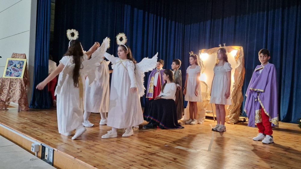 ΧΡΙΣΤΟΥΓΕΝΝΙΑΤΙΚΗ ΓΙΟΡΤΗ